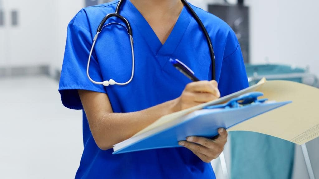 بمساهمتك هنحافظ ديما على وجود أفضل طاقم مدرب ومتطور من التمريض داخل مستشفى 25 يناير